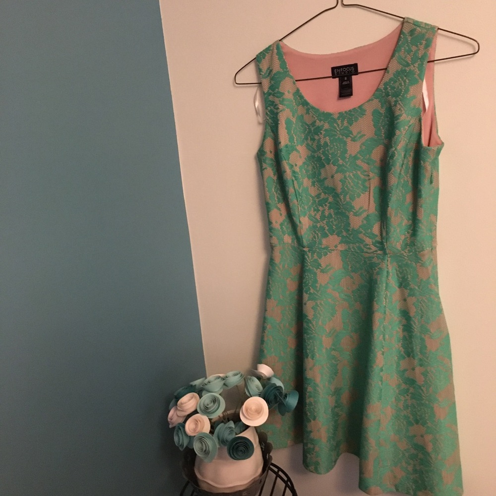 Enfocus Studio lacy dress size 8
